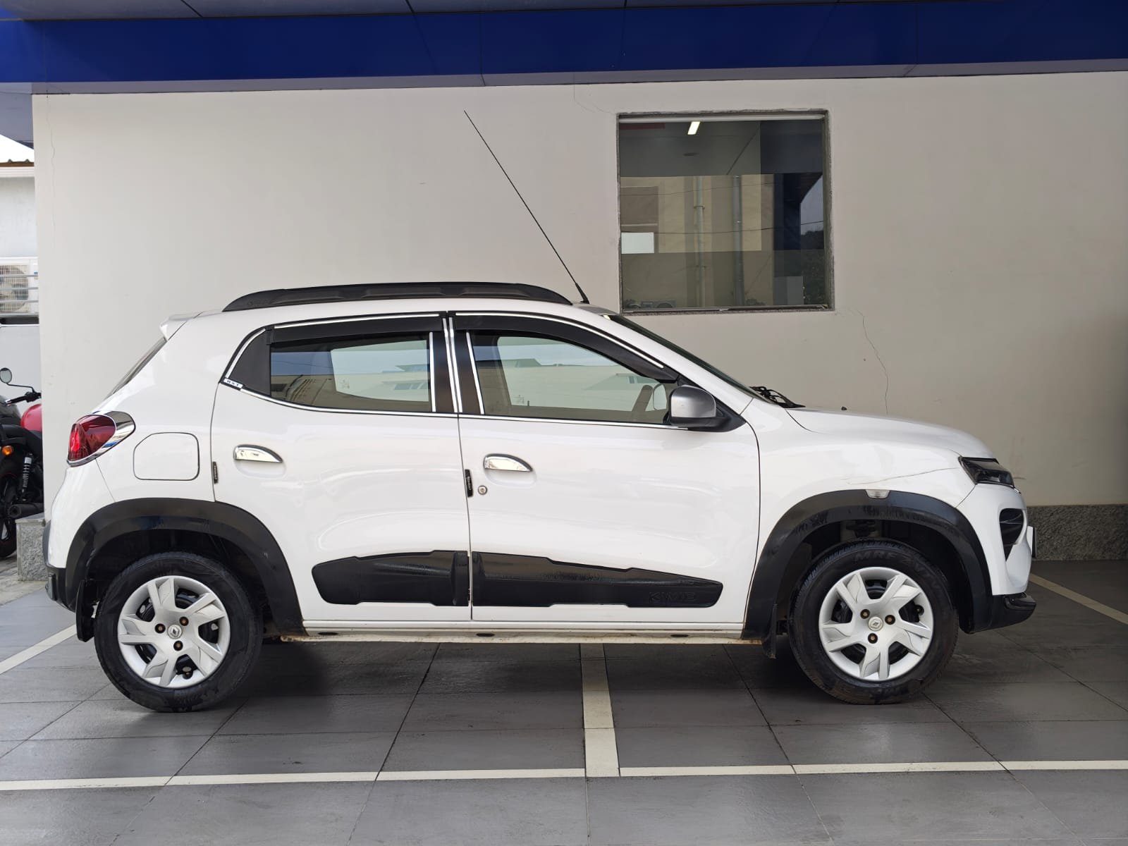 RENAULT KWID RXT O